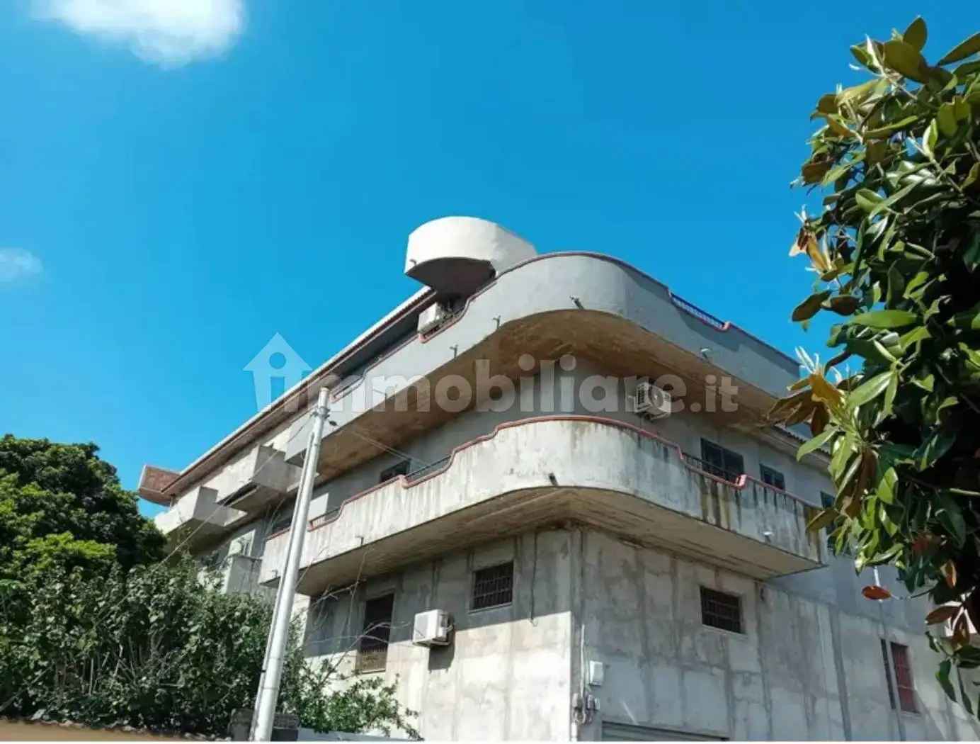 Appartamento in vendita a Gioia Tauro