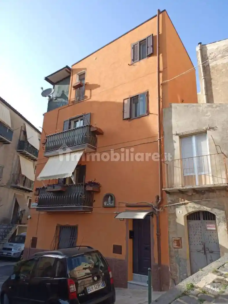 Casa indipendente in vendita a Piazza Armerina