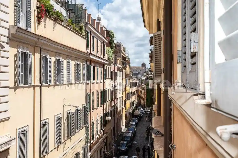 Appartamento in vendita a Roma