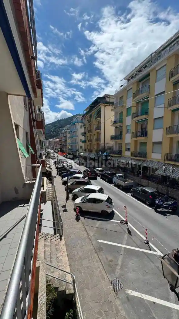 Appartamento in vendita a Alassio