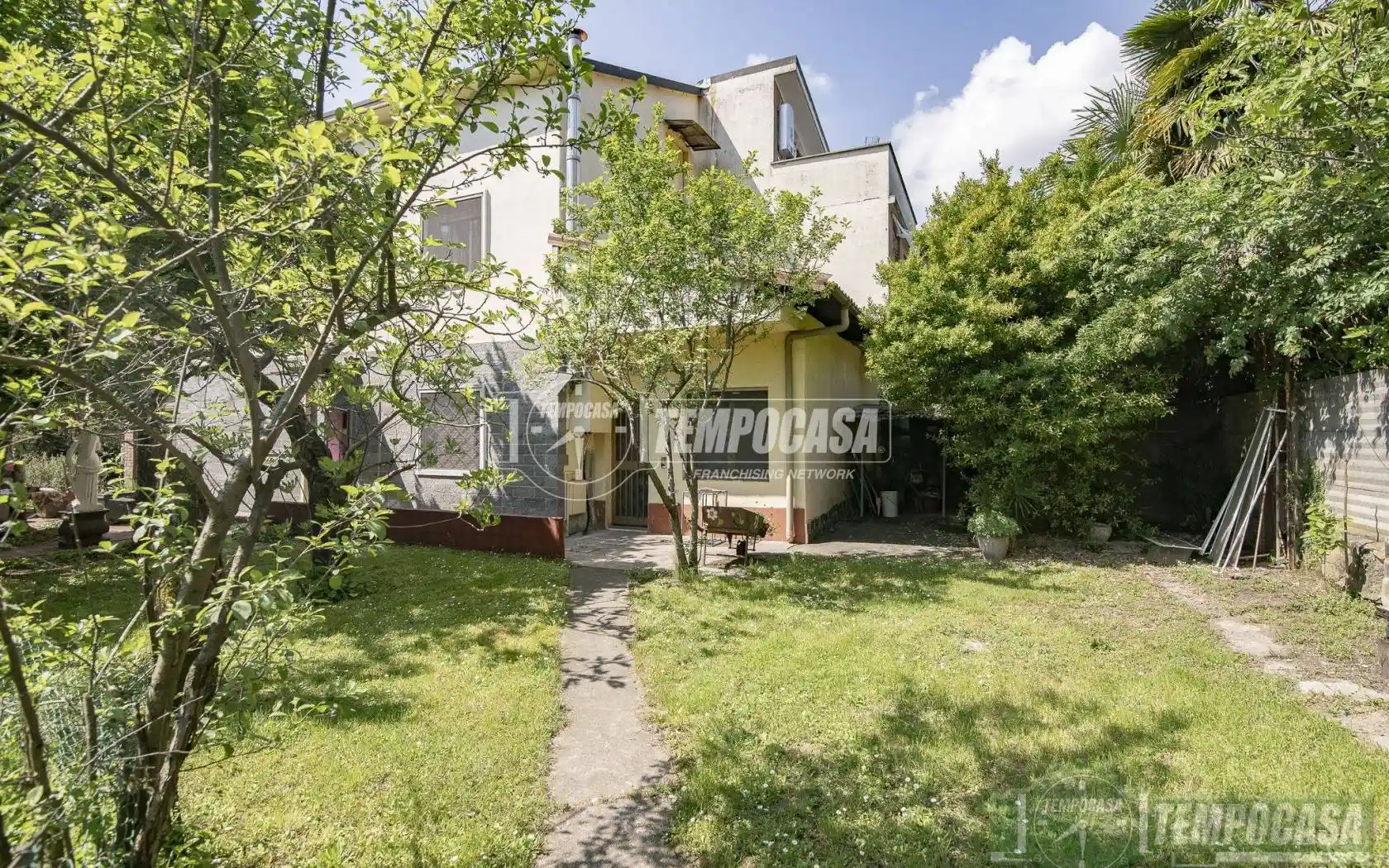 Appartamento in vendita a Senago