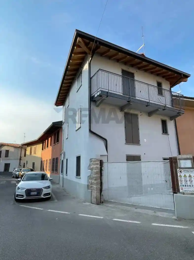 Appartamento in vendita a Treviolo