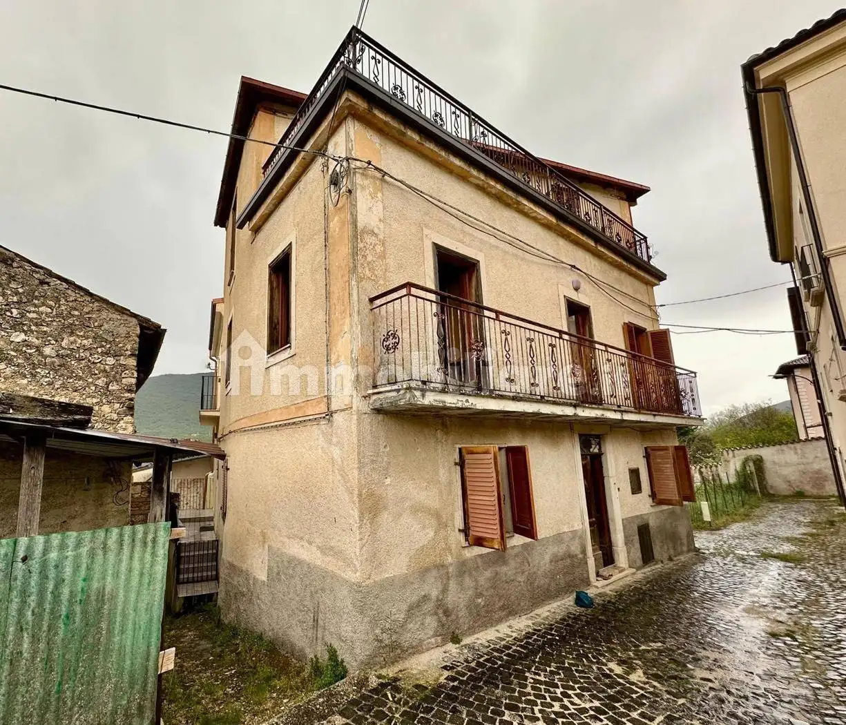 Casa indipendente in vendita a Acciano