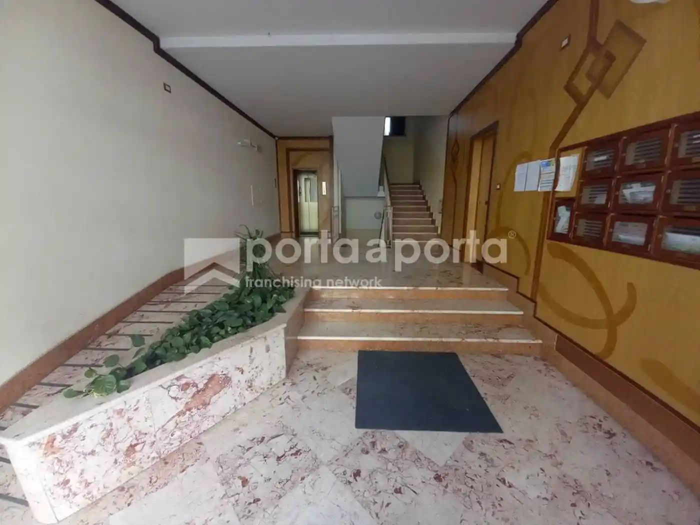 Quadrilocale viale Douhet, Reggia di Caserta, Caserta - foto 2