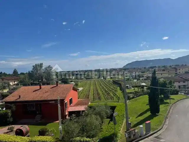 Appartamento in vendita a Castelnuovo Magra