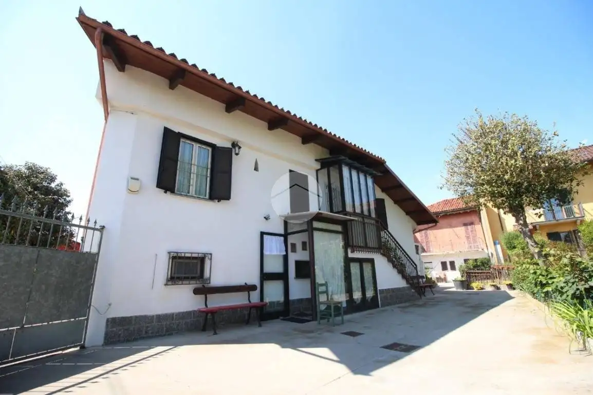Casa indipendente in vendita a Moncalieri