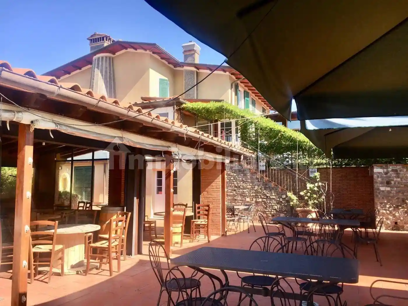 Rustico - Casale in vendita a Castelnuovo Magra