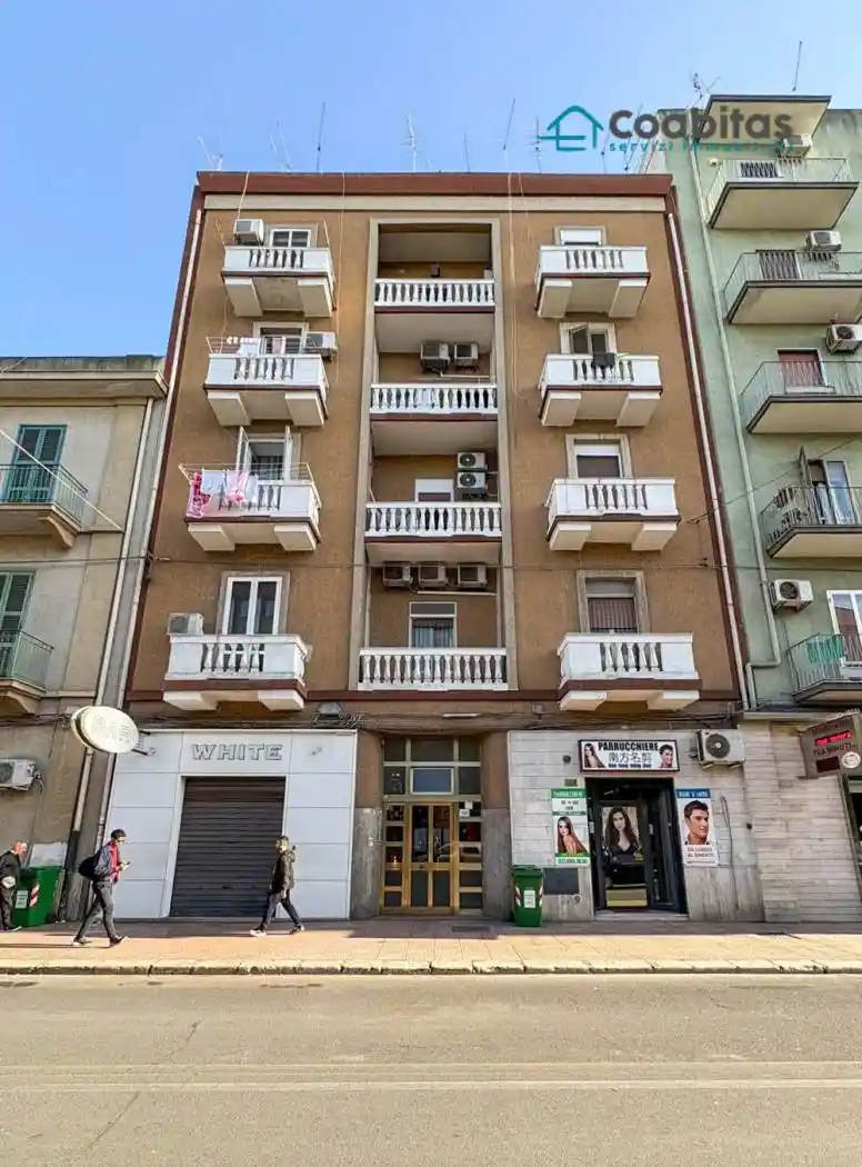 Appartamento in vendita a Taranto