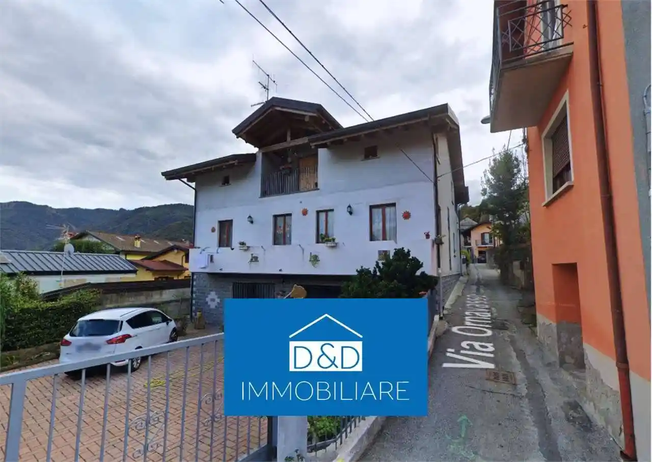 Casa indipendente in vendita a Gravellona Toce