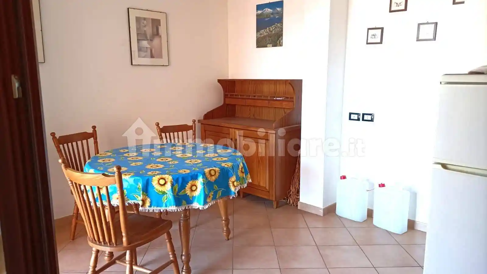 Appartamento in vendita a Mombaroccio