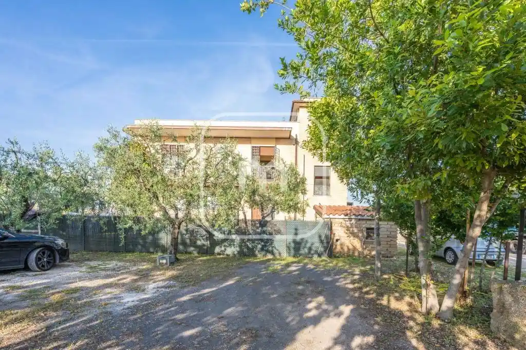 Quadrilocale via Vigne di San Matteo, Tor Vergata, Roma - foto 3