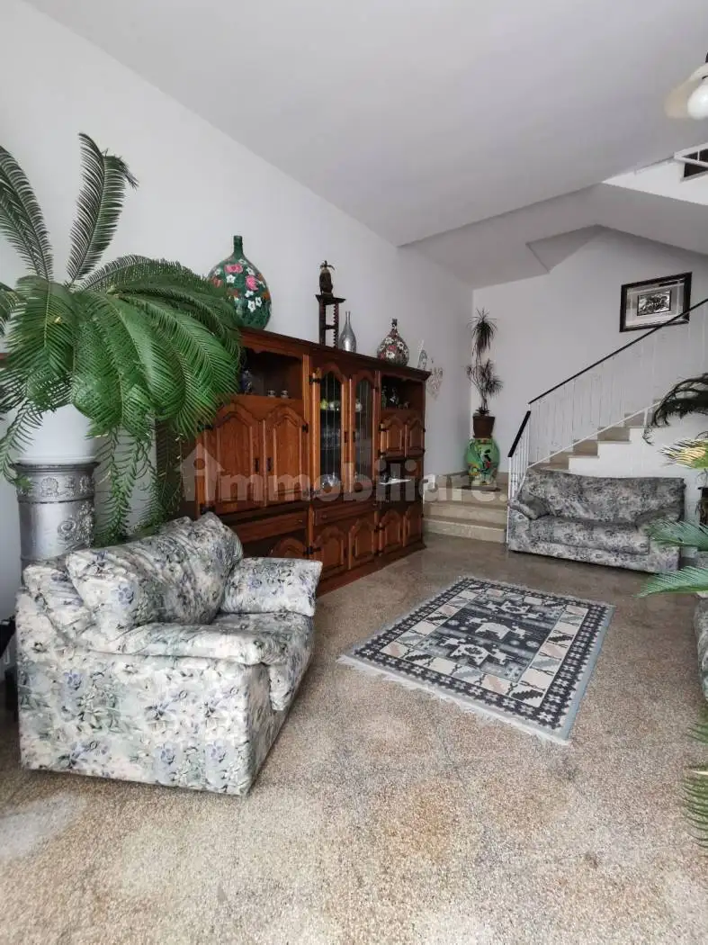 Appartamento via Ungolaro, Cursi - foto 2