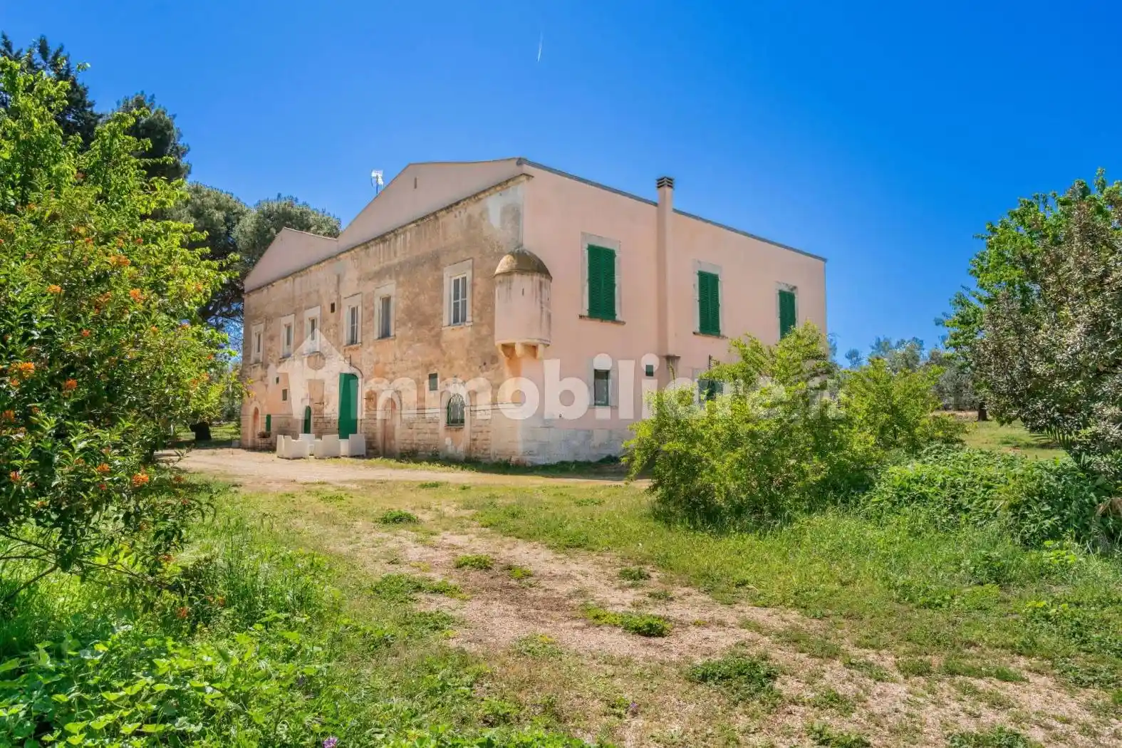 Palazzo - Edificio in vendita a Corato