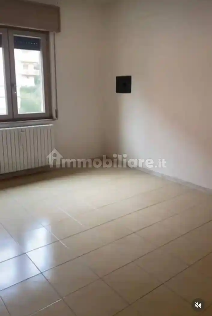 Trilocale via dei Ciclamini, Centro, Castrovillari - foto 3