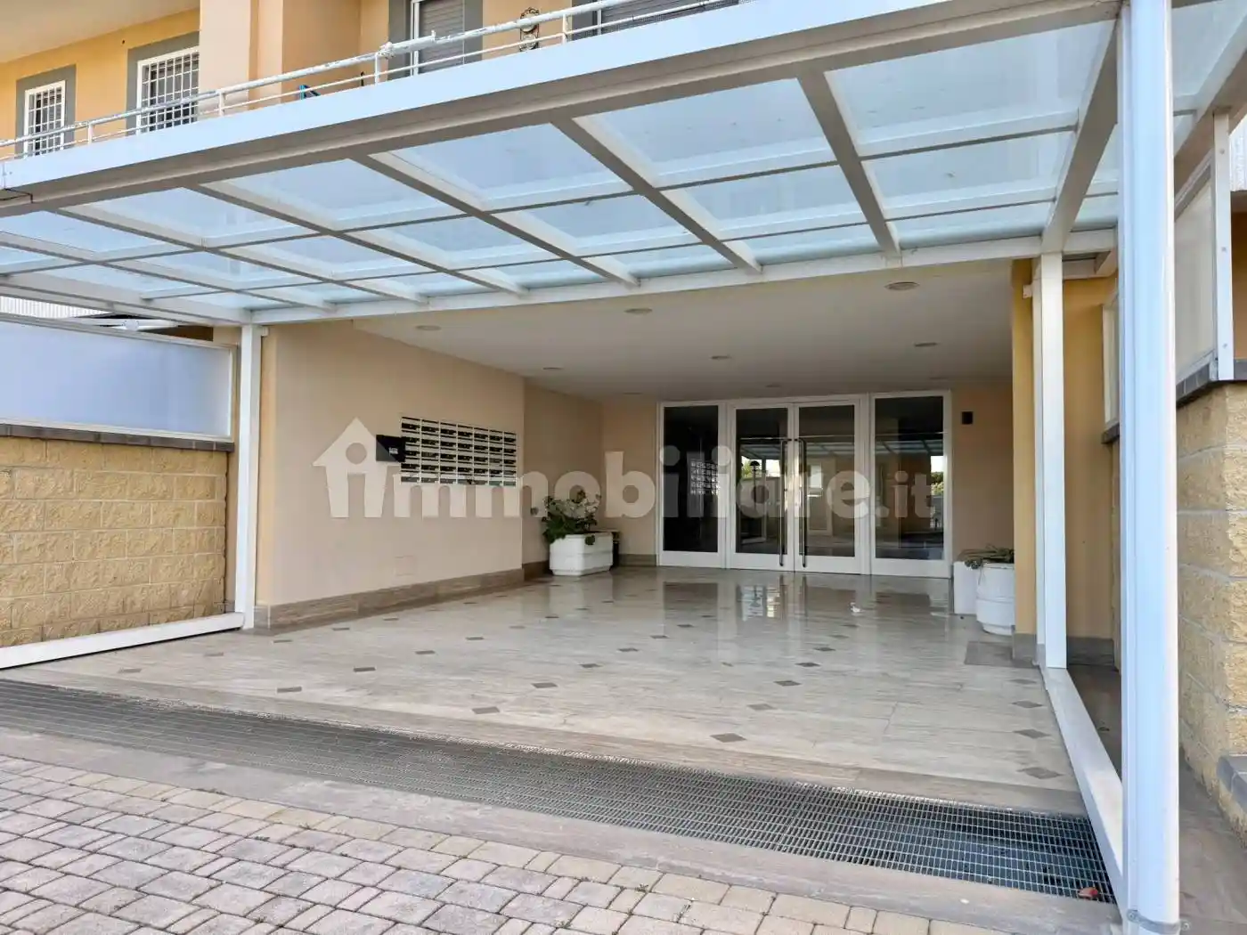 Quadrilocale via Eduardo De Filippo 10, Guardapasso, Aprilia - foto 2