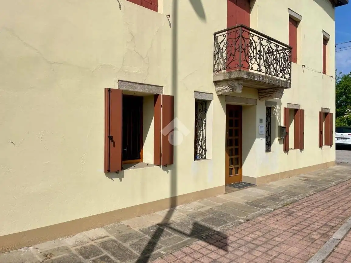 Appartamento in affitto a Teolo