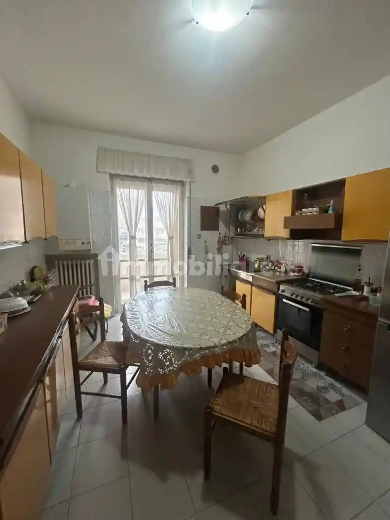 Quadrilocale da ristrutturare, primo piano, Ospedale, Pescara - foto 4