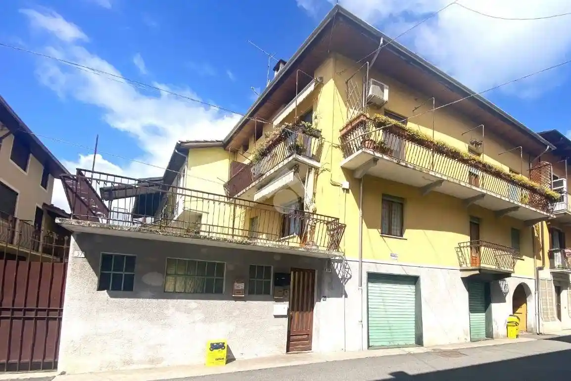 Appartamento via Marini 37, Centro, Borgofranco d'Ivrea - foto 2