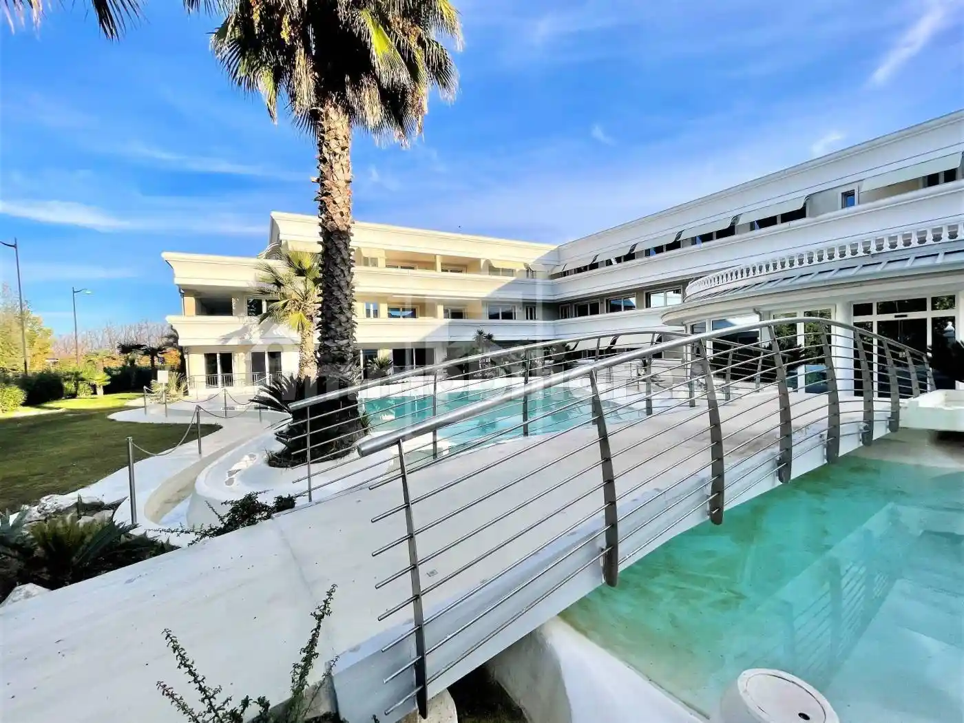 Appartamento in vendita a Desenzano del Garda