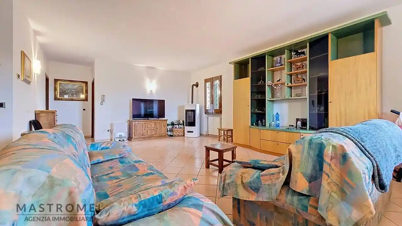 Villa in vendita a Monsummano Terme