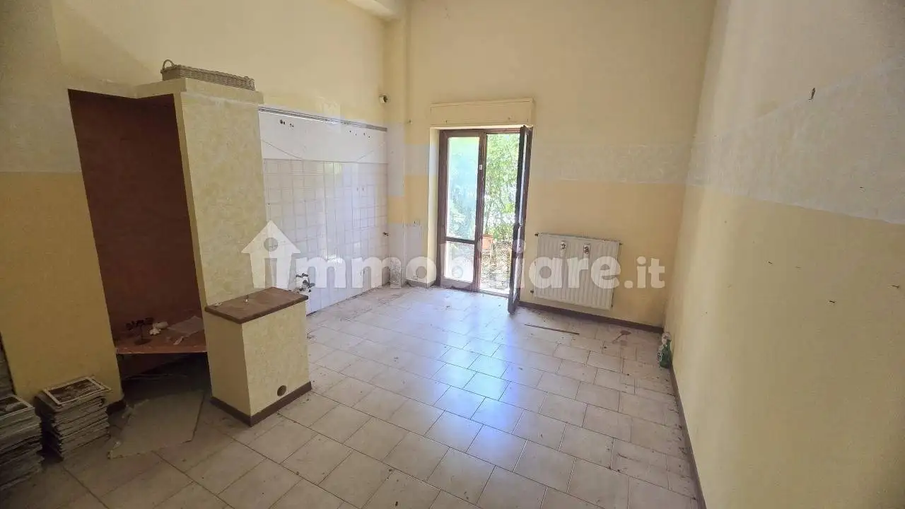 Appartamento via Giosuã Carducci 6, Monterubiaglio, Castel Viscardo - foto 5