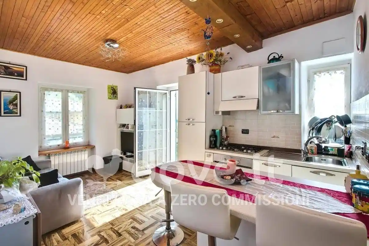 Appartamento in vendita a Sori