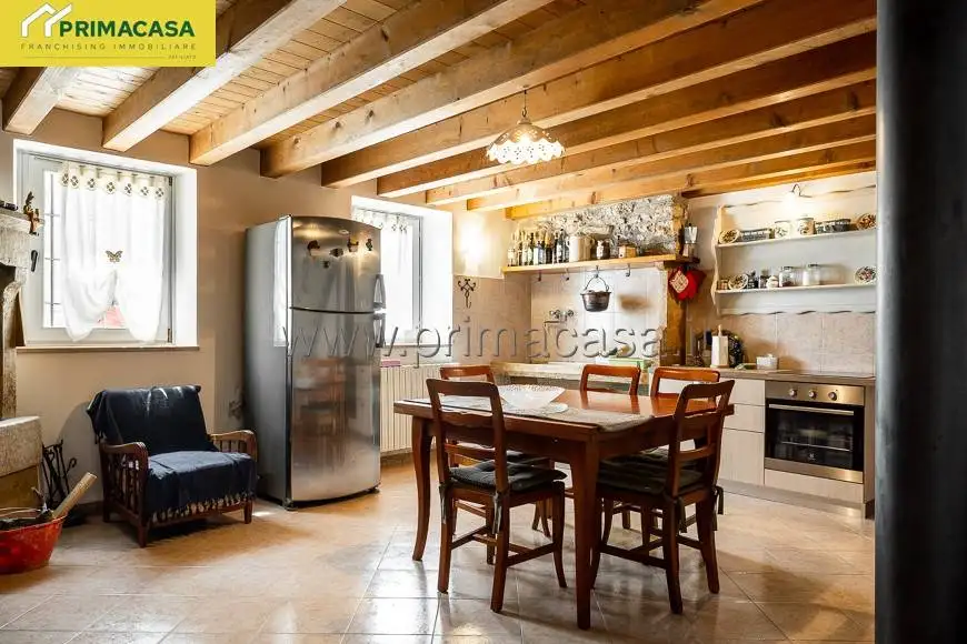 Rustico via Carcereri 73, Centro, Cerro Veronese - foto 2