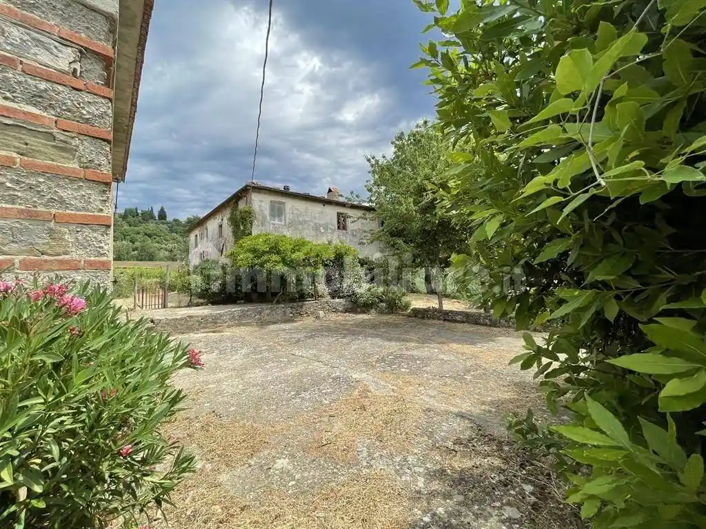 Rustico - Casale in vendita a Pontassieve