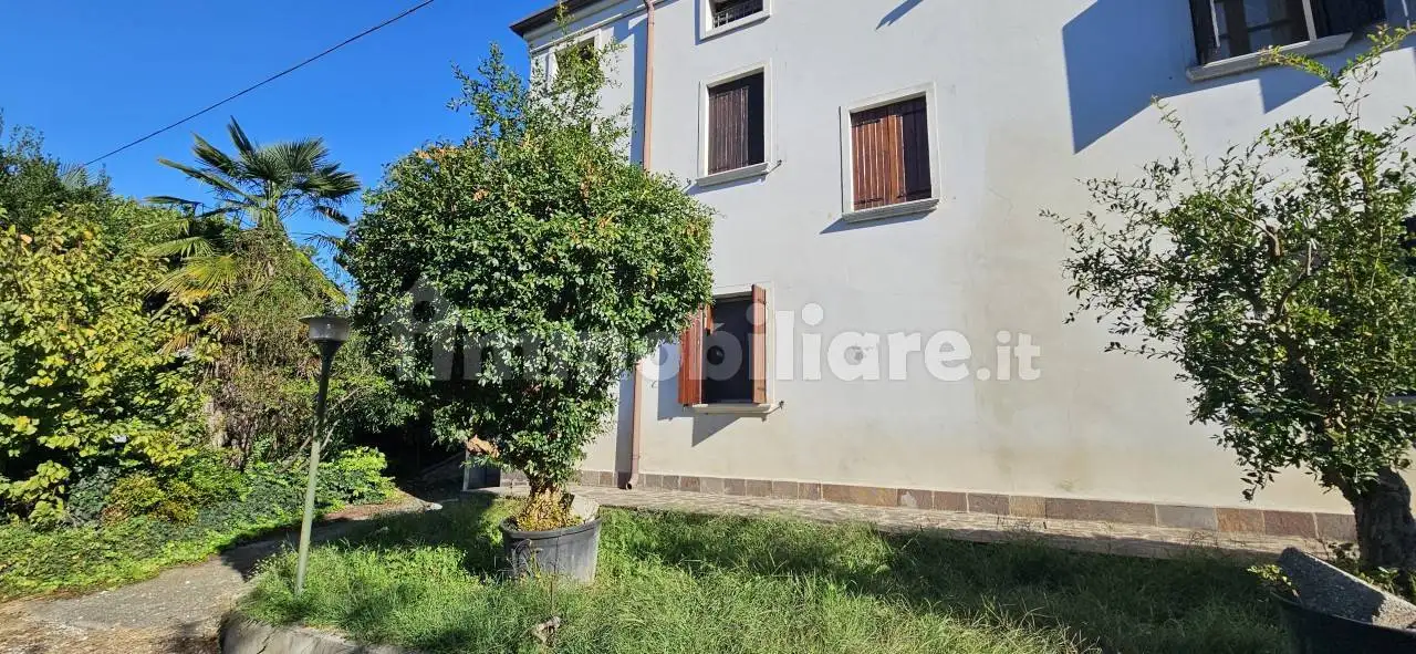 Villa in vendita a Vescovana