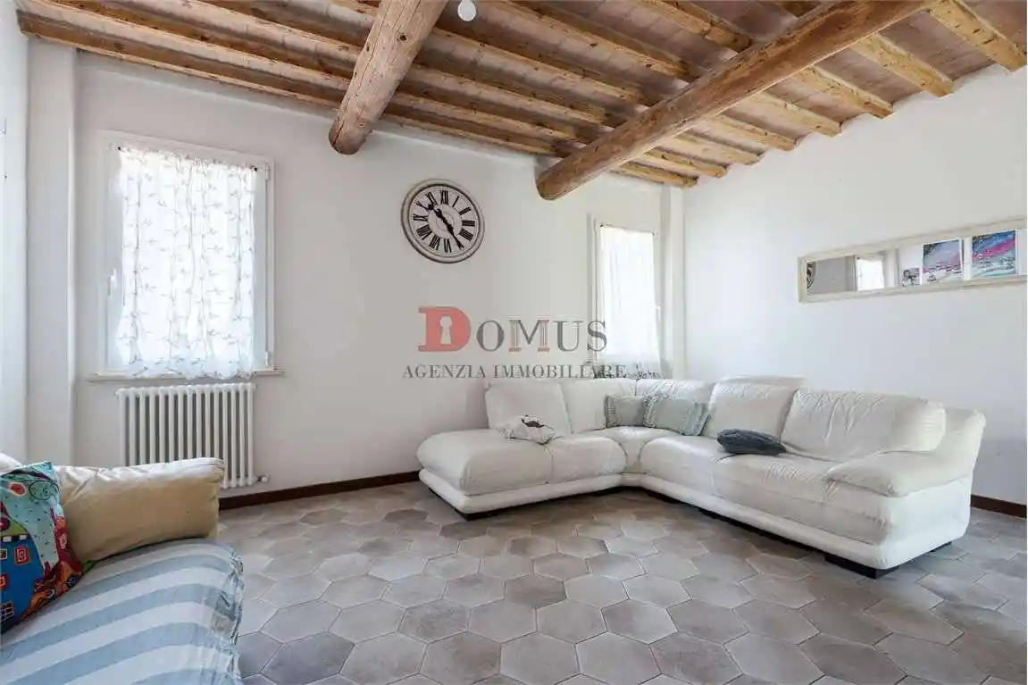 Rustico - Casale in vendita a Curtatone