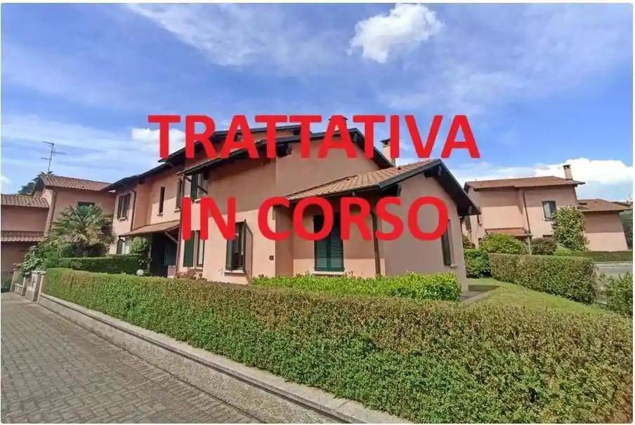 Villa in vendita a Vimercate