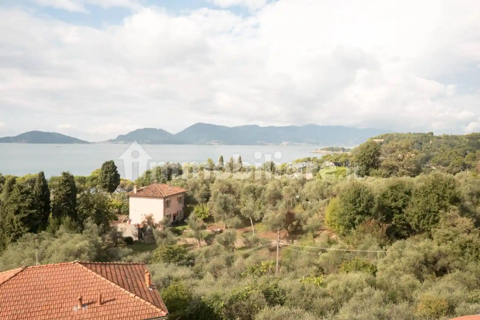 Appartamento in affitto a Lerici