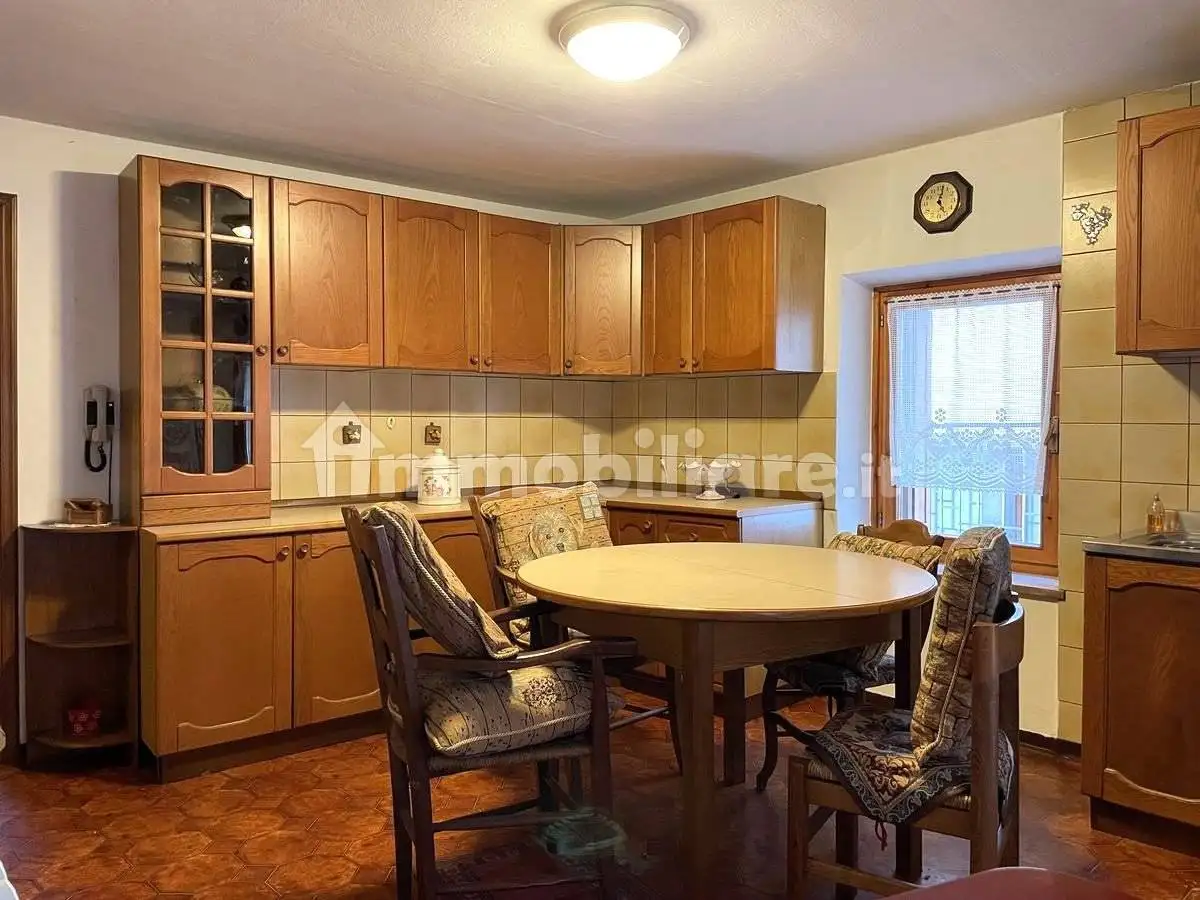 Terratetto unifamiliare via Cesare Battisti 3, Agordo - foto 4