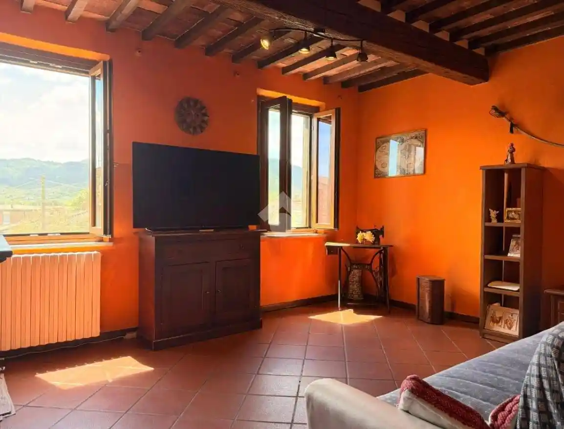 Appartamento in vendita a Lucca