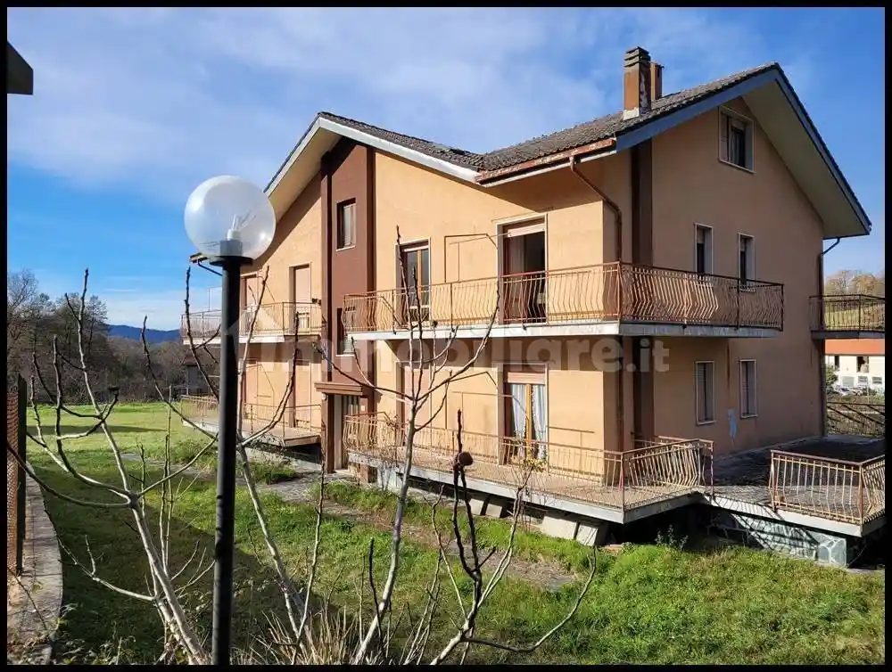 Casa indipendente in vendita a Sassello