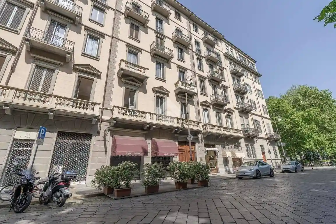 Appartamento in vendita a Torino