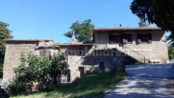 Rustico - Casale in vendita a Passignano sul Trasimeno
