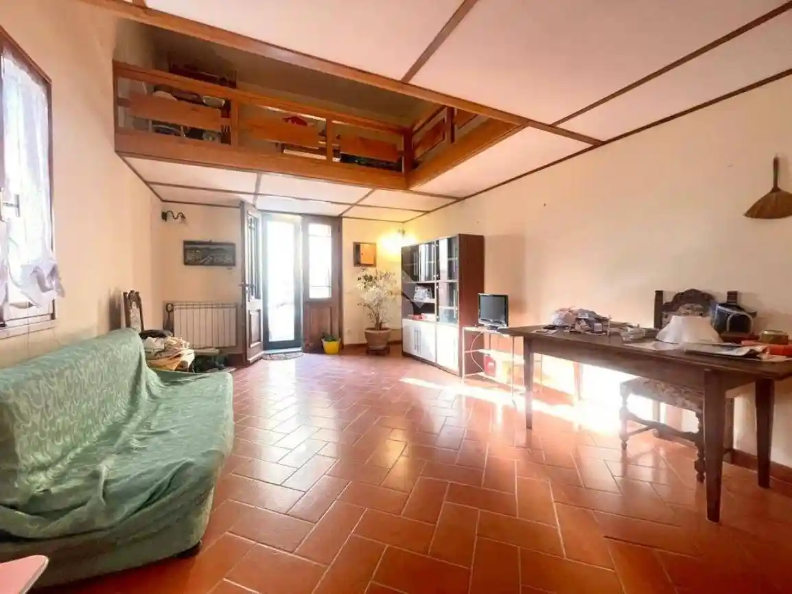 Appartamento in vendita a Montespertoli