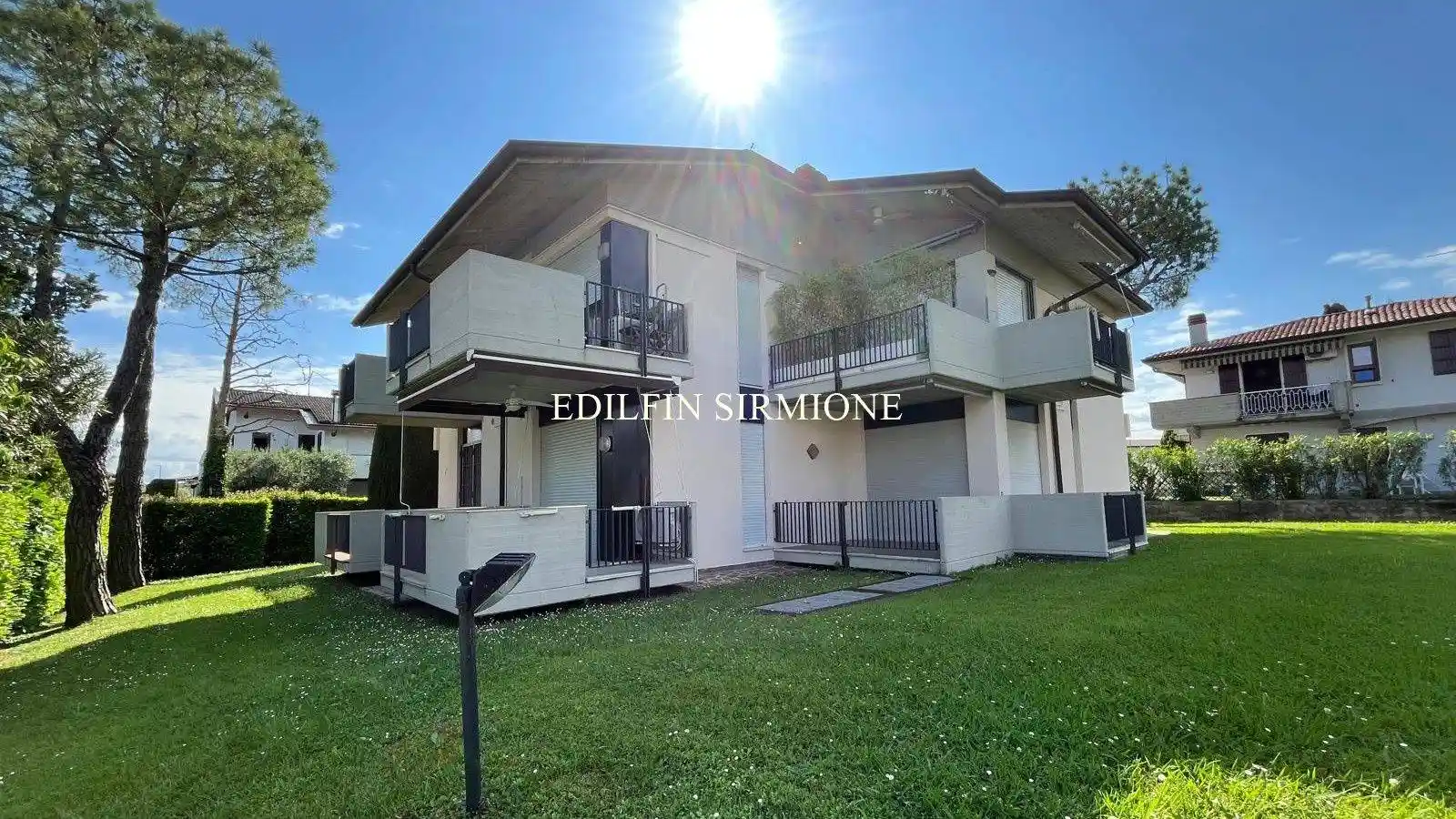 Appartamento in vendita a Sirmione