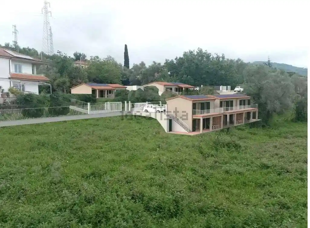 Villetta a schiera in vendita a Sarzana