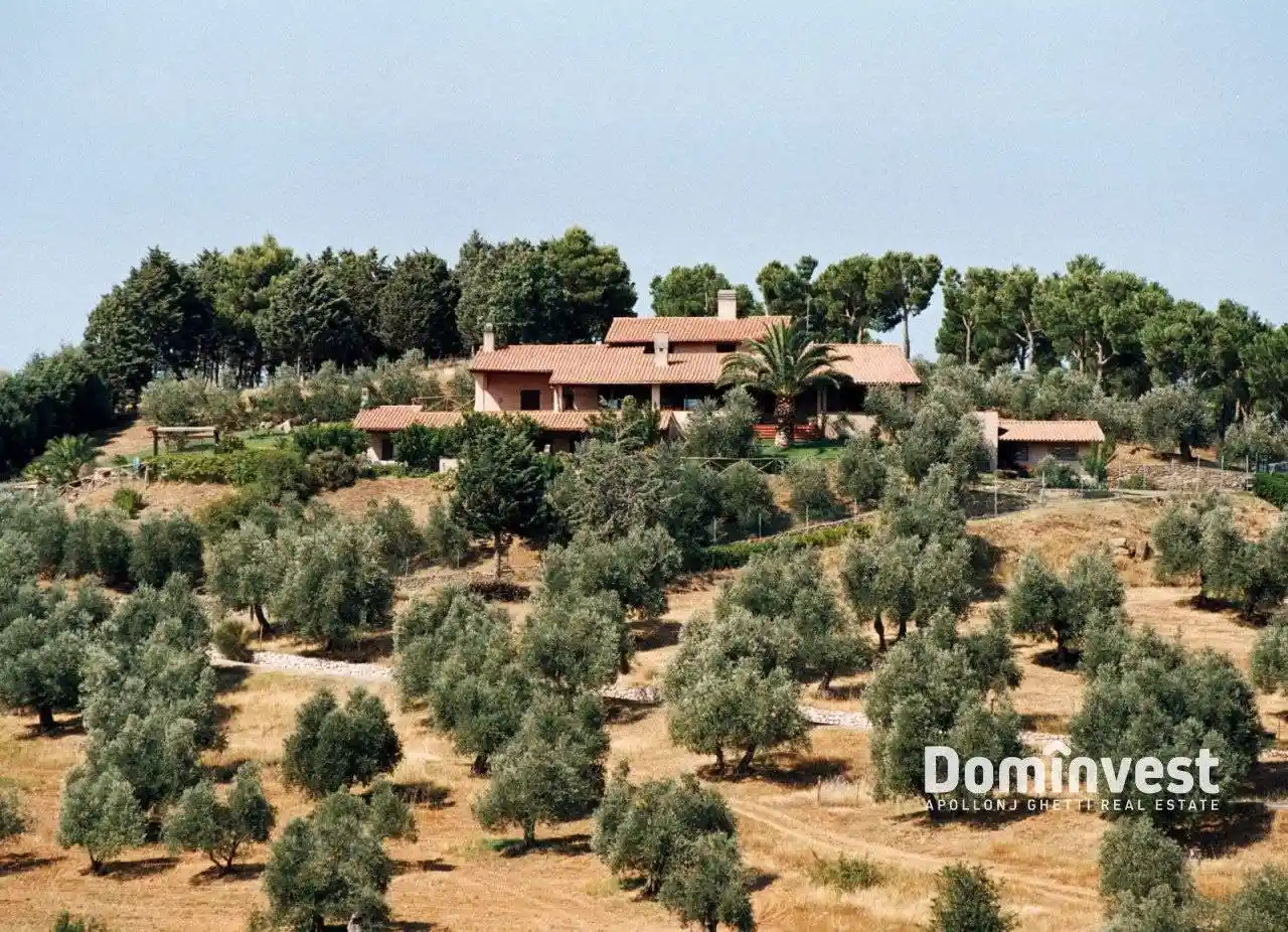 Villa in vendita a Castiglione della Pescaia