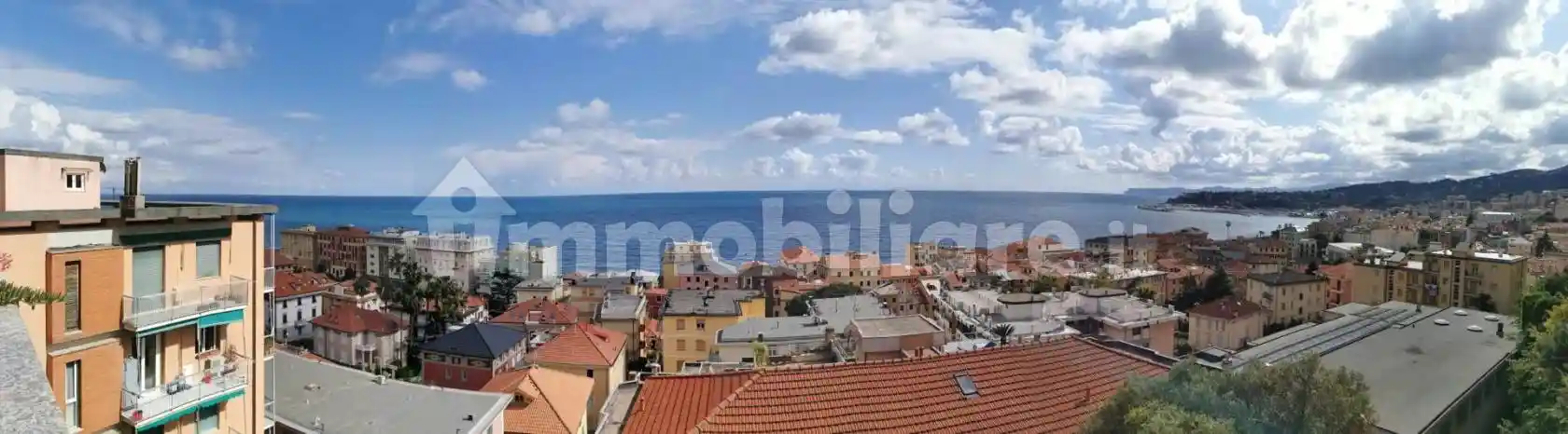 Appartamento in affitto a Varazze