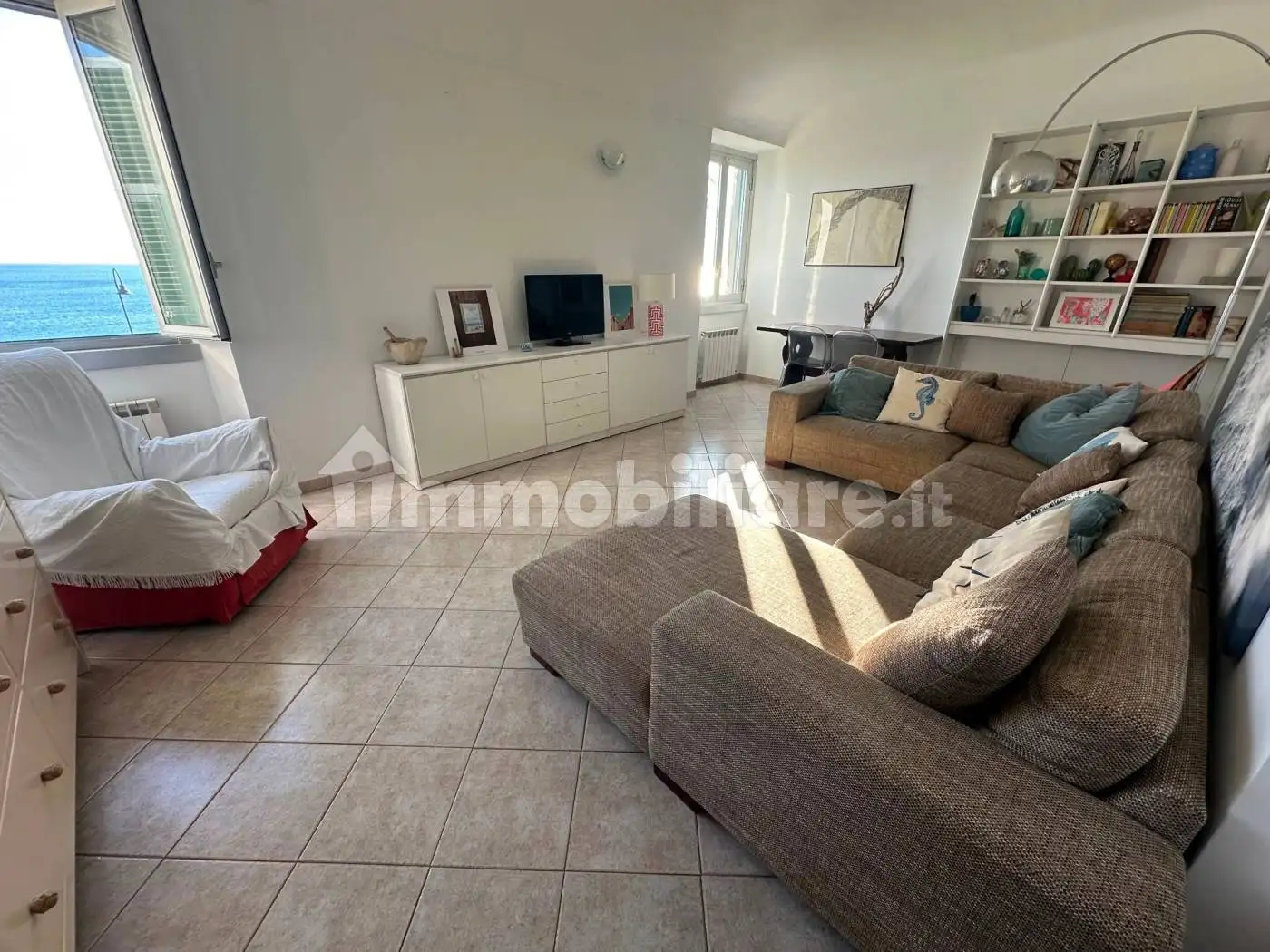 Appartamento in affitto a Cogoleto