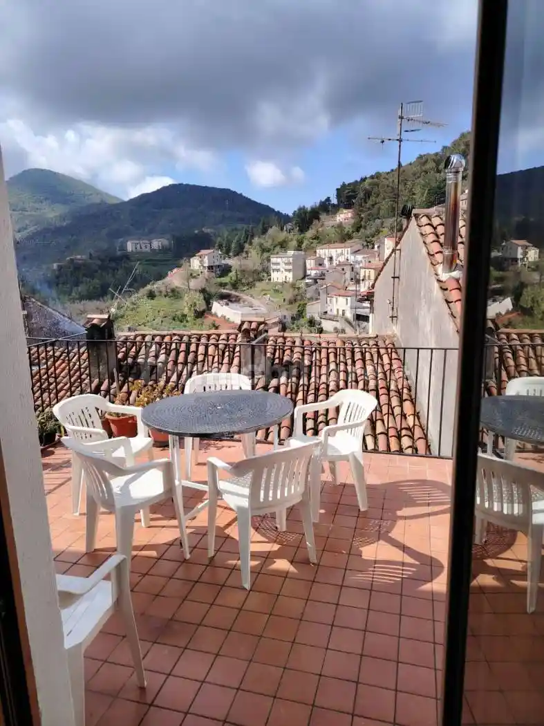 Appartamento in vendita a Aieta