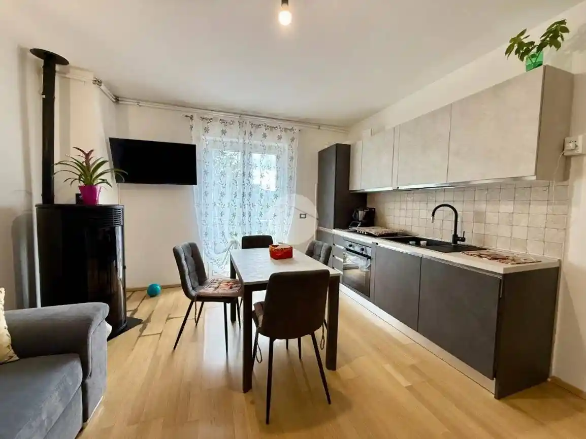 Quadrilocale Ss Provinciale 5 Bis, Centro, Rocca di Mezzo - foto 4