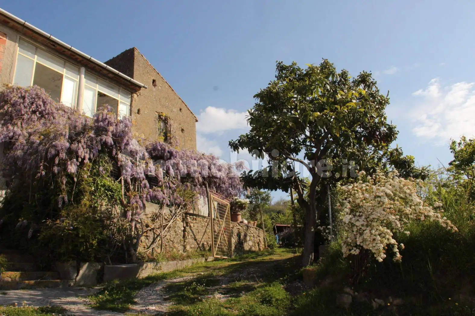 Rustico - Casale in vendita a Salerno