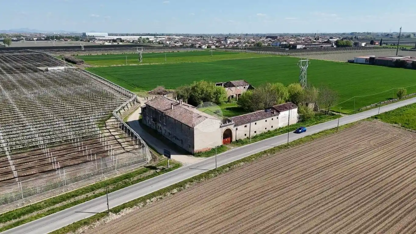 Rustico - Casale in vendita a Belfiore