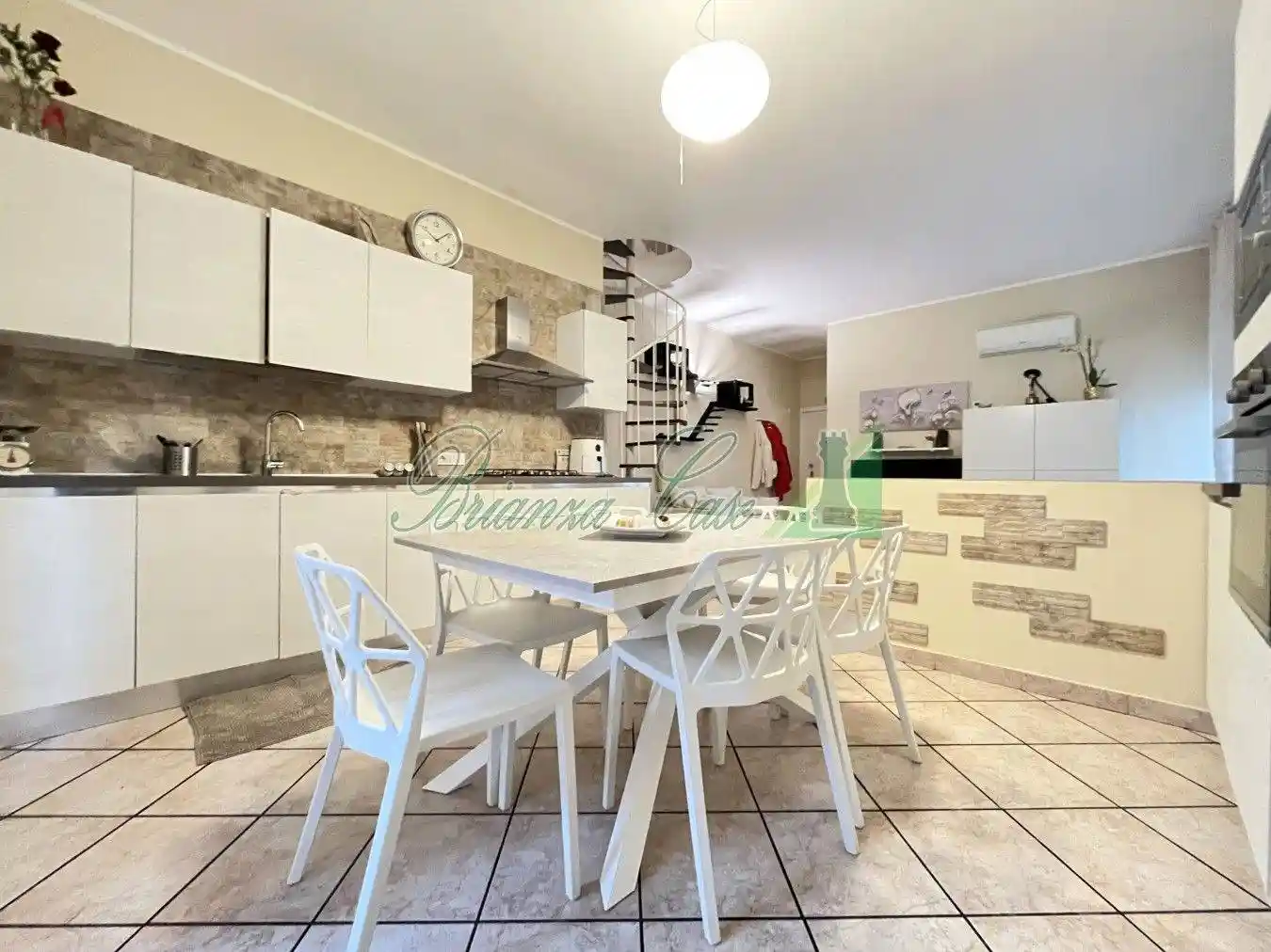 Appartamento in vendita a Arcore