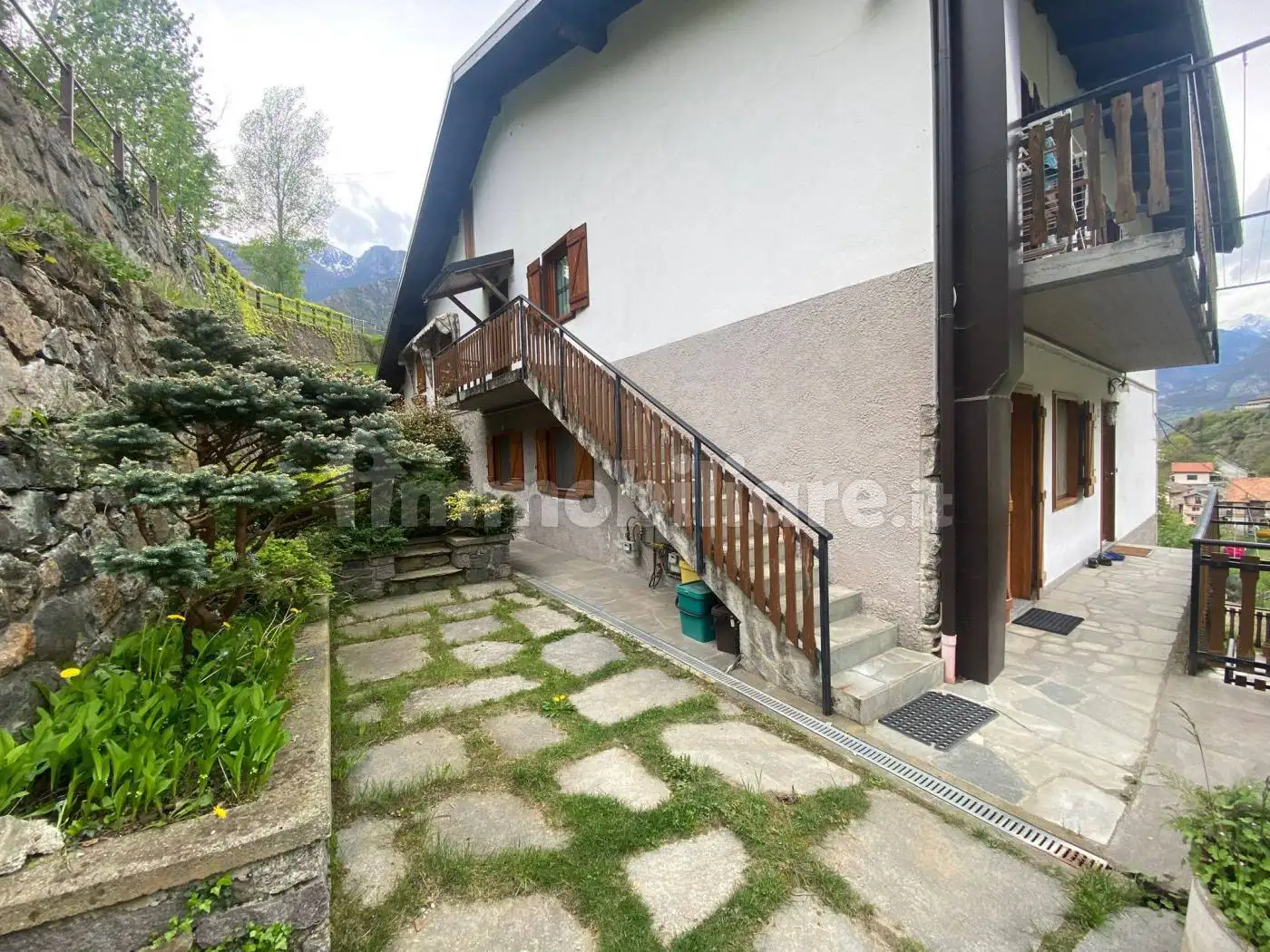 Appartamento in vendita a Montjovet