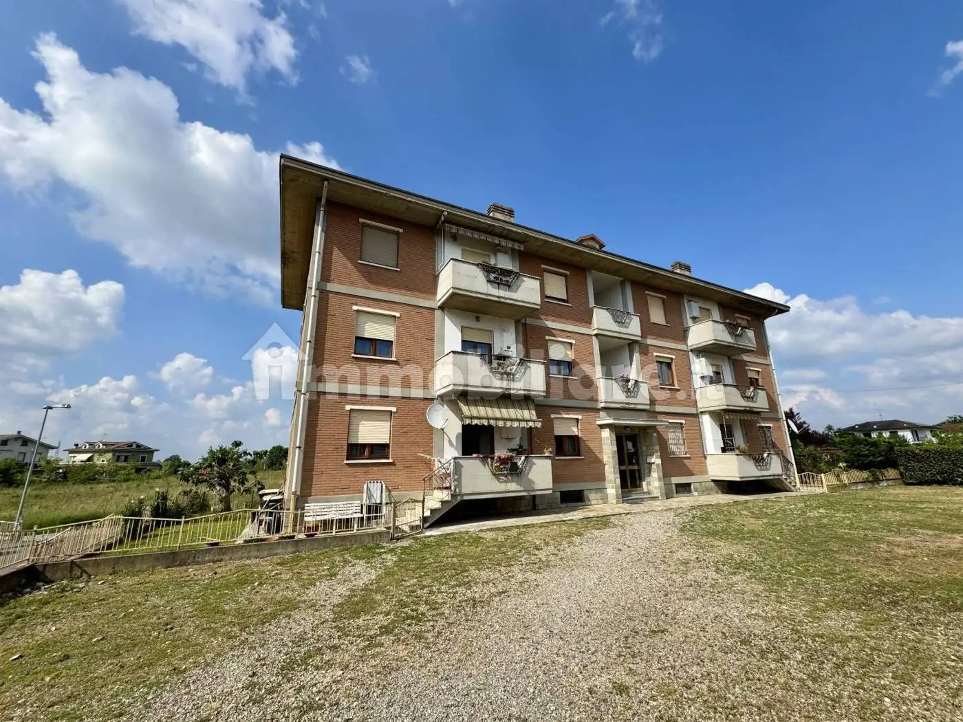 Appartamento in affitto a Basaluzzo